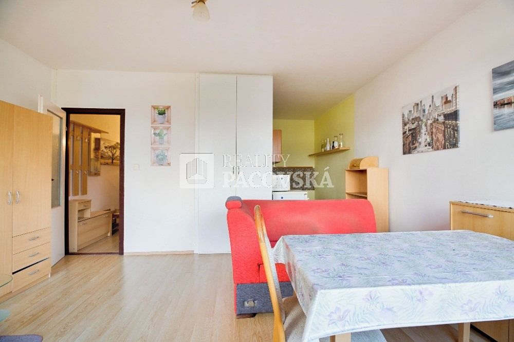 Prodej bytu 1+kk 32 m² – fotografie 3