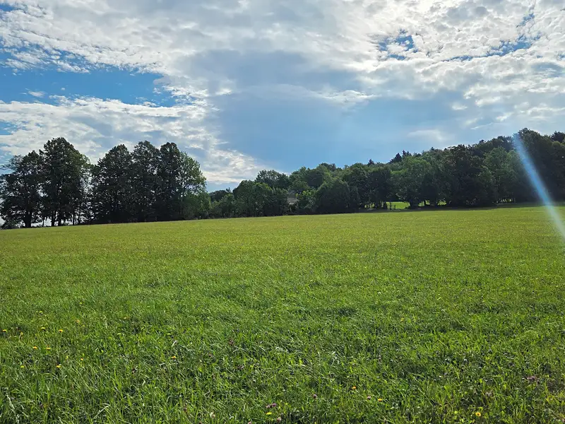 Prodej stavebního pozemku 22223 m², Komorní Lhotka – náhled fotky 1
