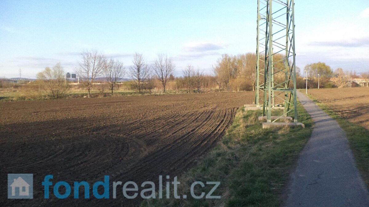 Prodej pole 1984 m² – fotografie 3