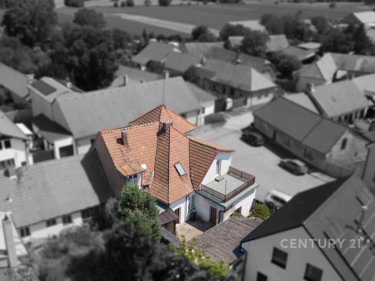 Prodej domu, 257 m² (2 z 17)