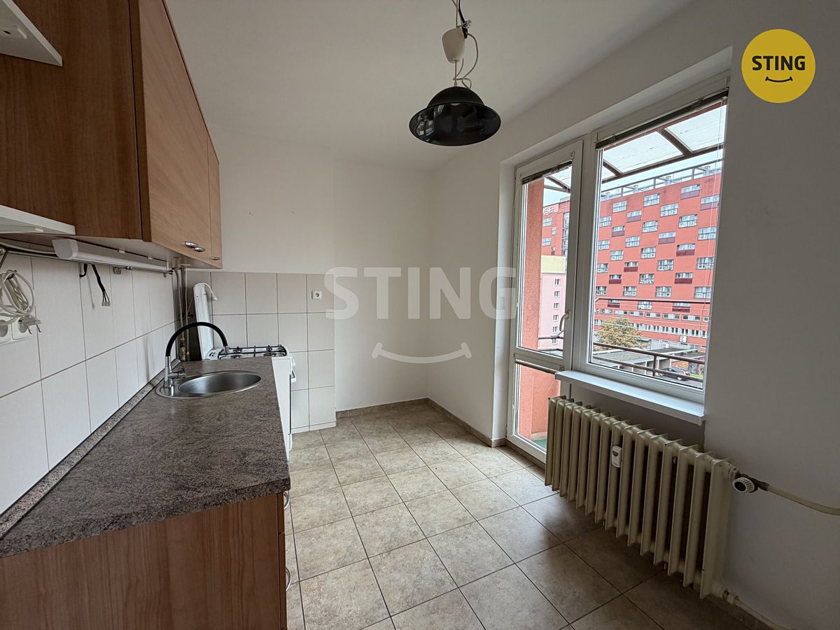 Pronájem bytu 2+1 50 m² – fotografie 4