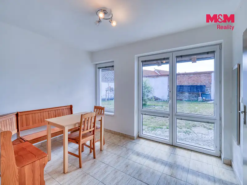 Prodej zemědělské usedlosti 260 m², pozemek 846 m², Horažďovice – náhled fotky 3