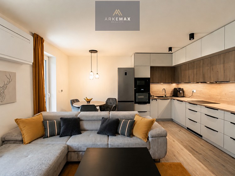 Prodej bytu 5+kk, 107 m² (4 z 14)