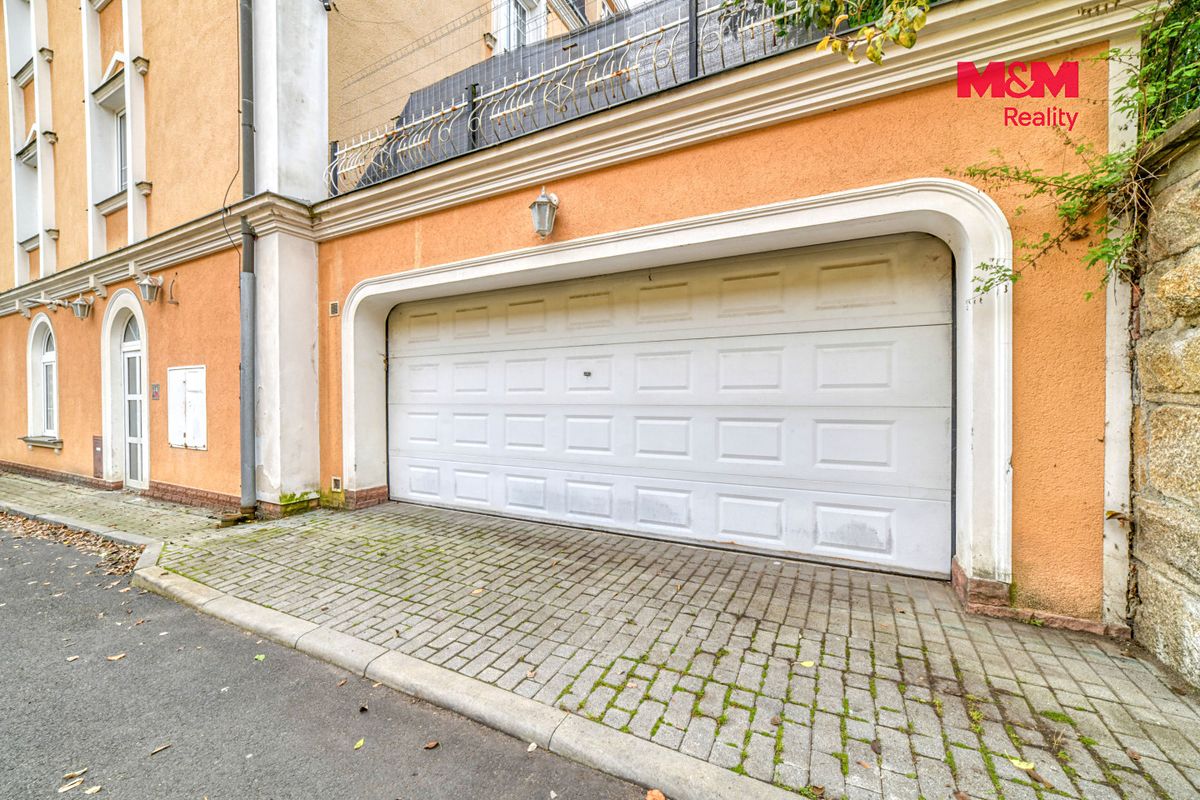 Prodej obchodního prostoru 132 m² – fotografie 3