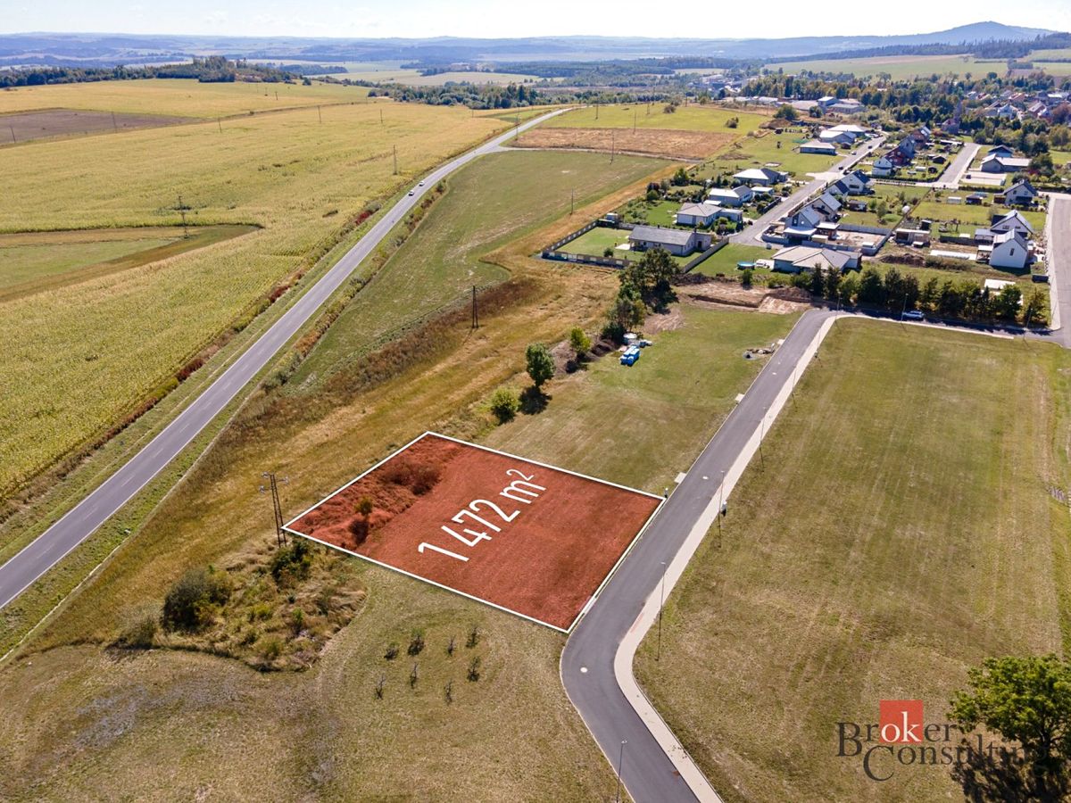 Prodej pozemku 1472 m²