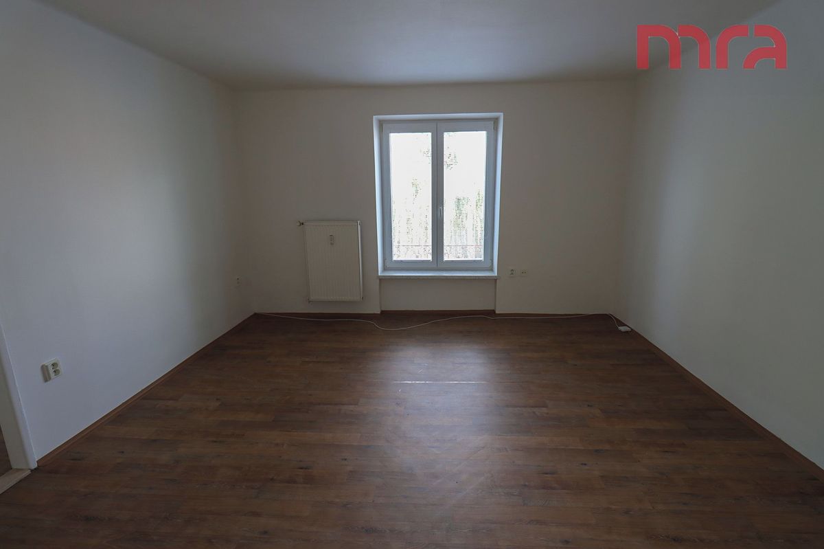 Pronájem bytu 2+1 60 m² – fotografie 4