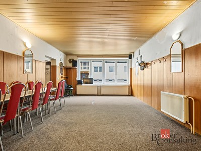 Pronájem komerčního prostoru, 125 m² (2 z 11)