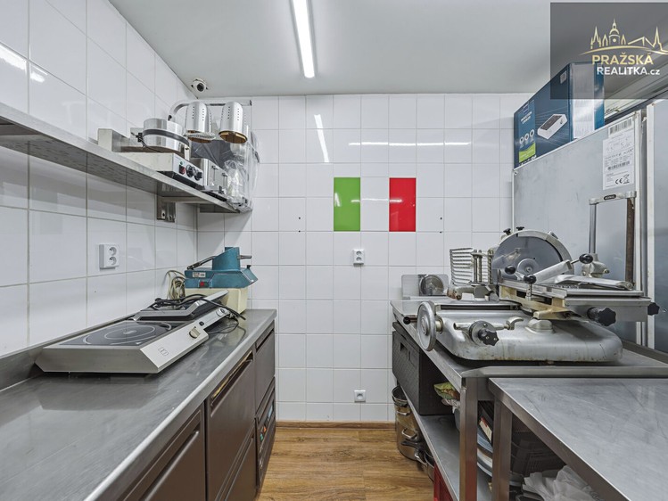 Будинок на продаж, 248 м² (30 з 85)