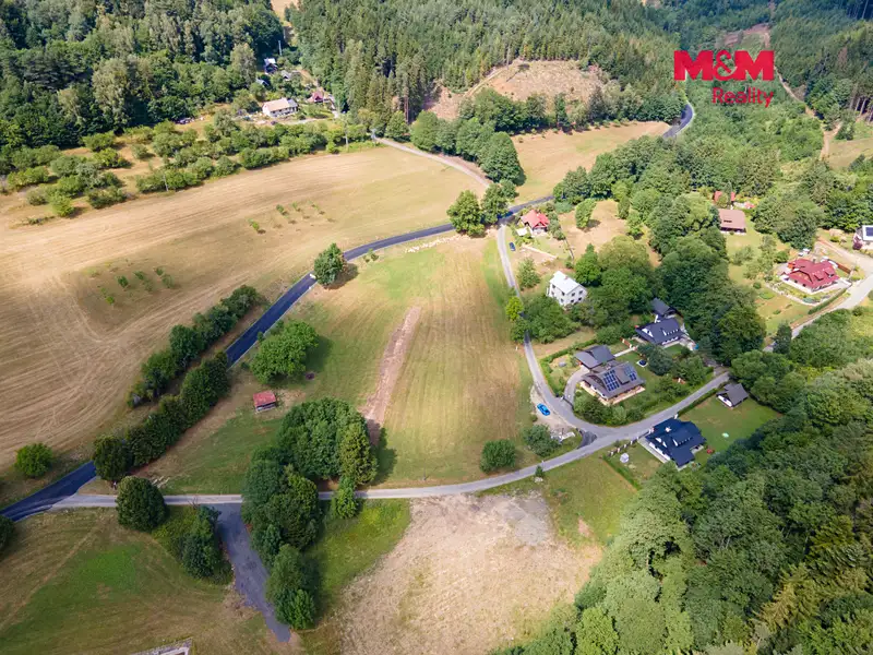 Prodej stavebního pozemku 1818 m², Držková – náhled fotky 3