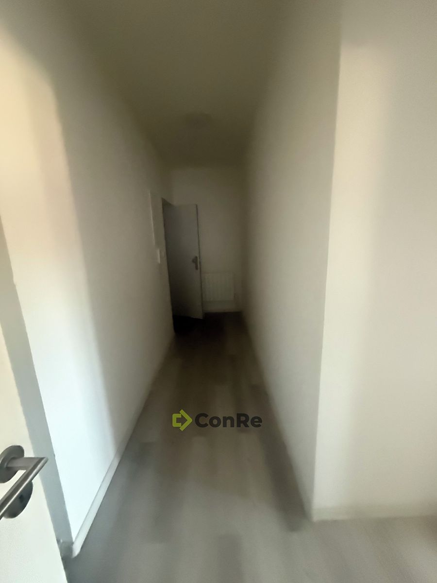 Pronájem bytu 1+kk 31 m² – fotografie 4