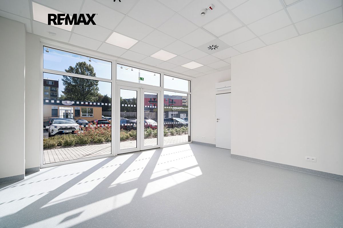 Pronájem ordinace 41 m² – fotografie 3