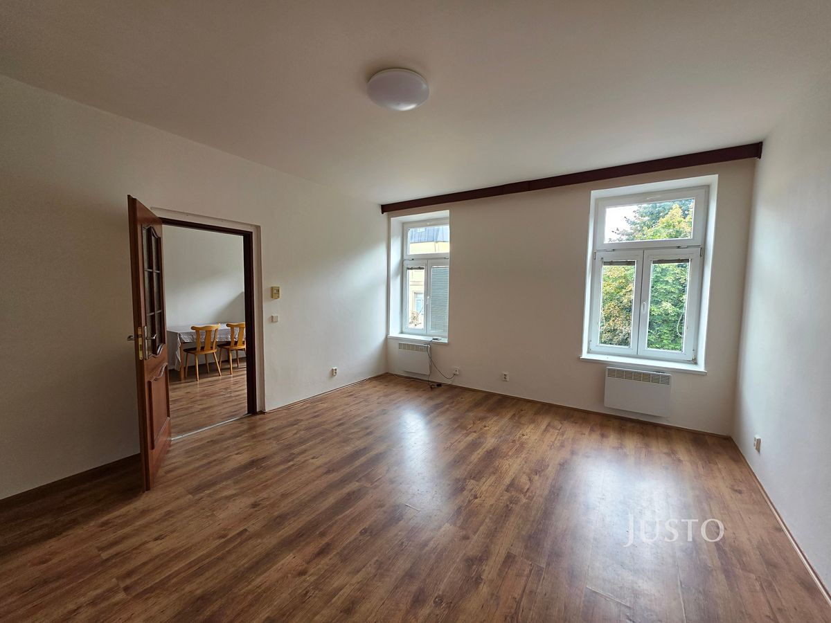 Pronájem bytu 1+1 43 m² – fotografie 2