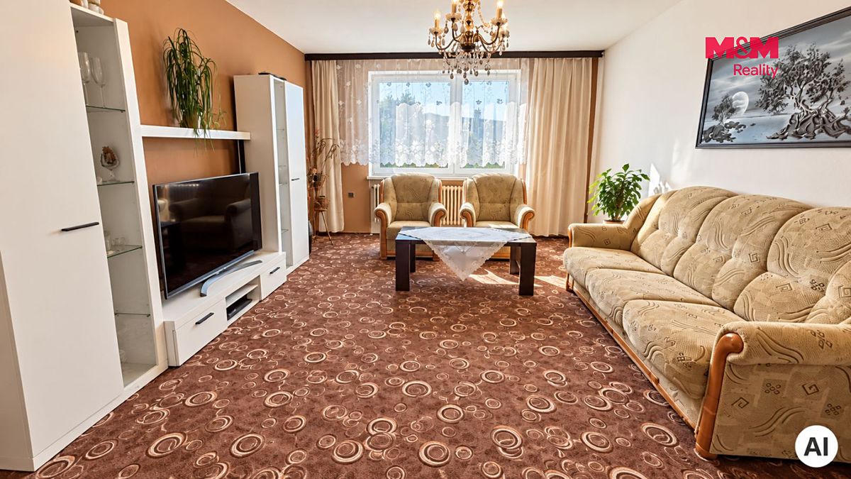 Prodej rodinného domu 140 m², pozemek 1840 m² – fotografie 2