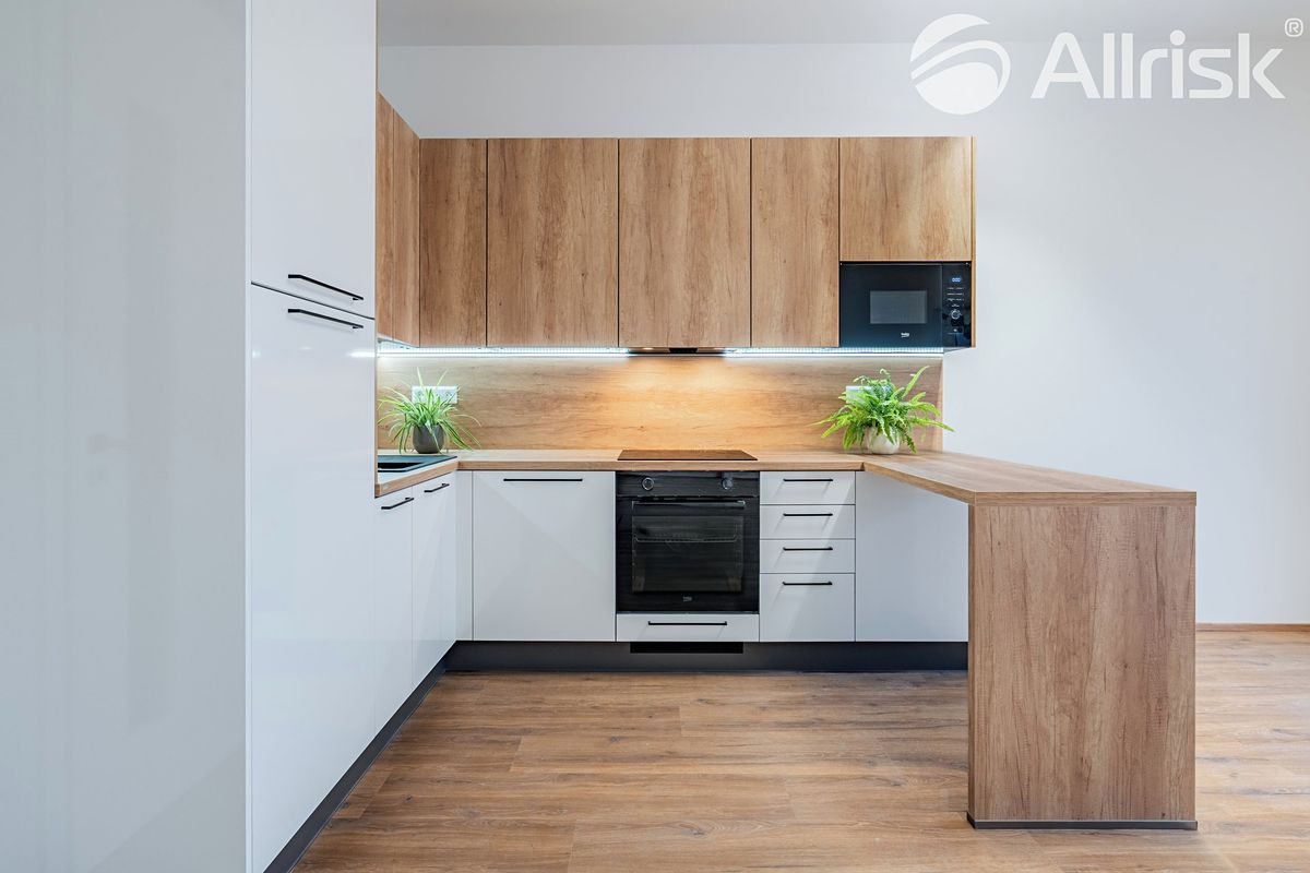 Pronájem bytu 2+kk 54 m²