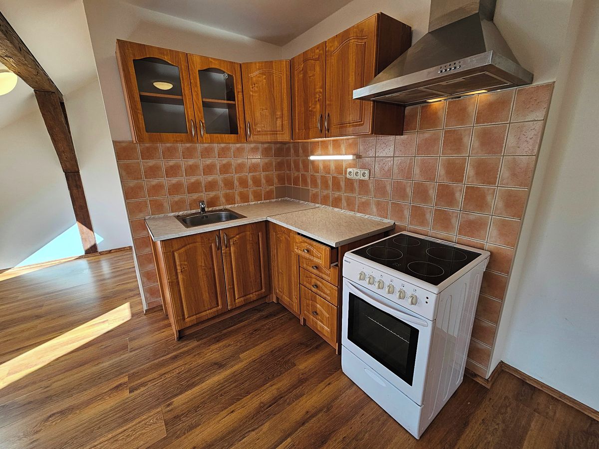 Pronájem bytu 2+kk 57 m² – fotografie 4