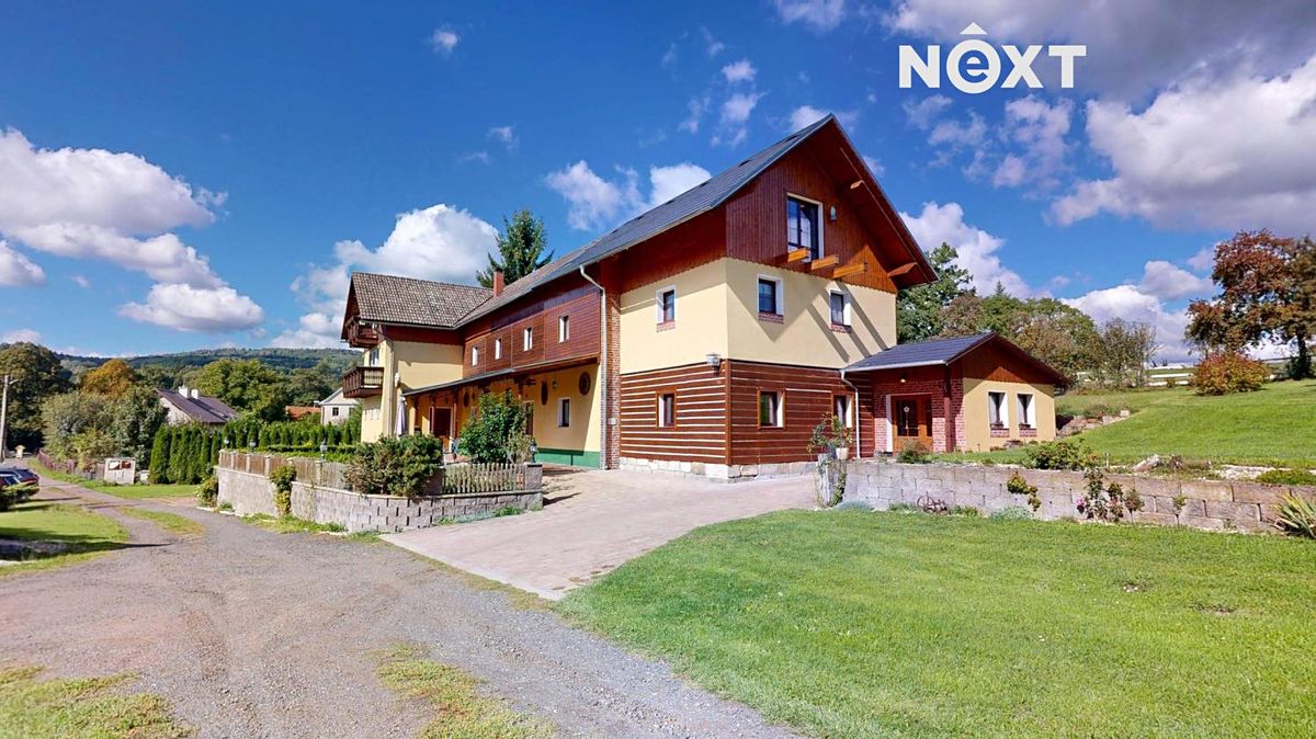 Prodej rodinného domu 574 m², pozemek 3300 m² – fotografie 2