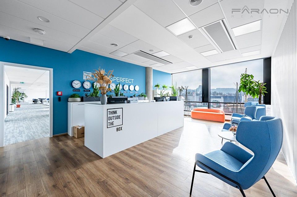 Pronájem kanceláře 800 m² – fotografie 5