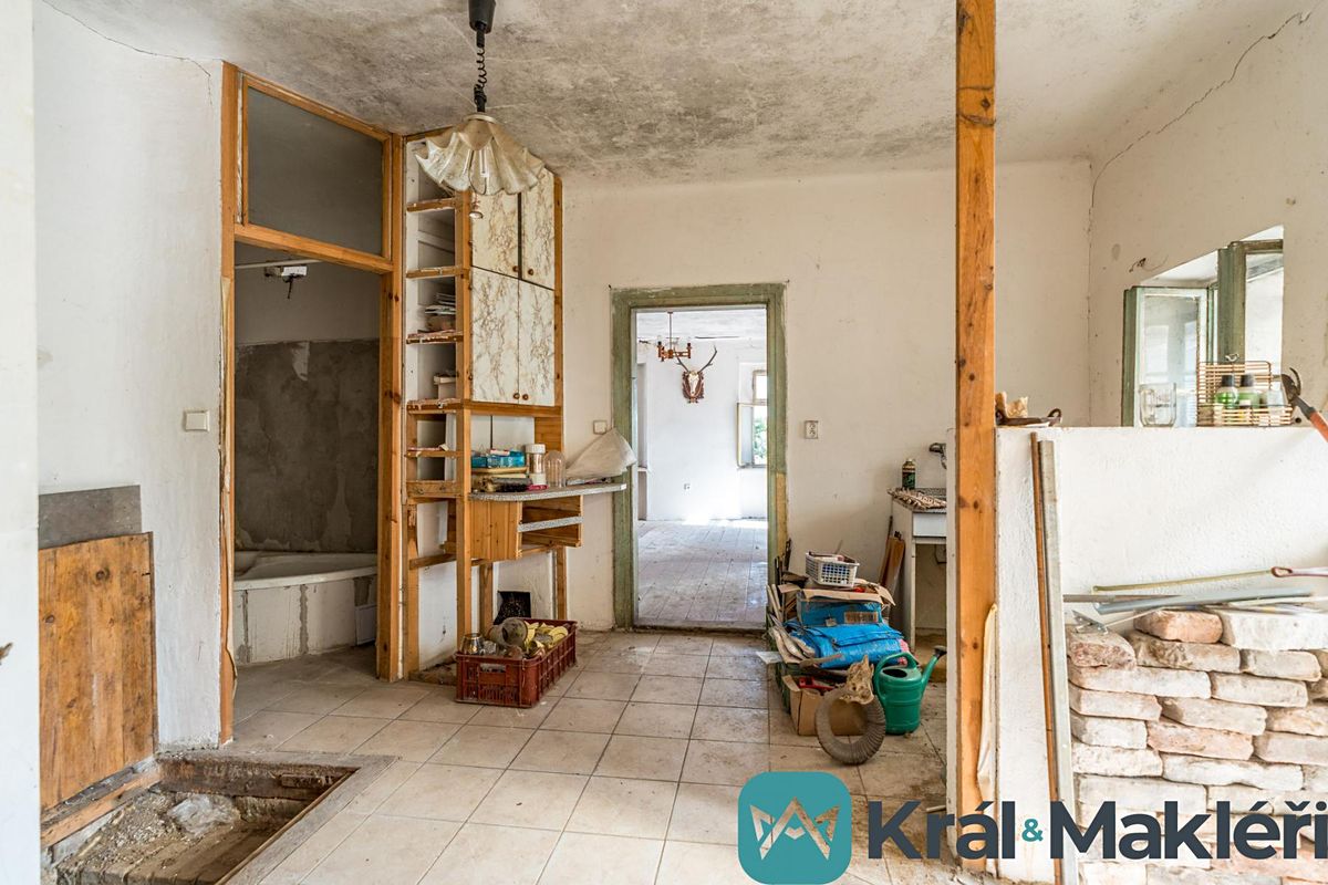 Prodej rodinného domu 69 m², pozemek 270 m² – fotografie 2