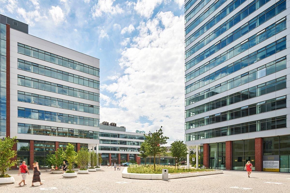 Pronájem kanceláře 454 m²