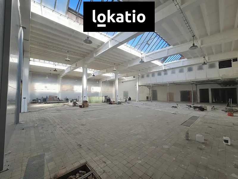 Pronájem skladového prostoru 1000 m², Hradec Králové – náhled fotky 1