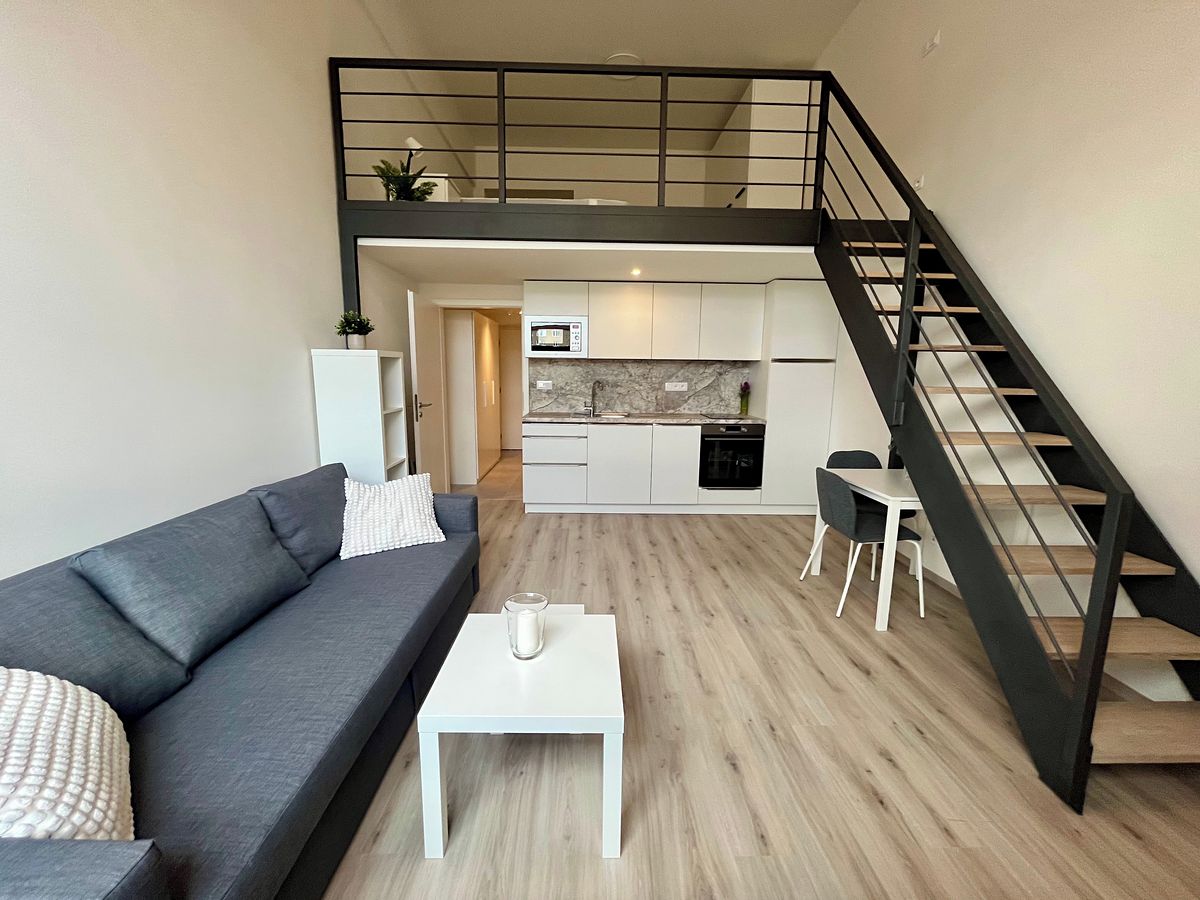 Pronájem bytu 2+kk 43 m² – fotografie 3