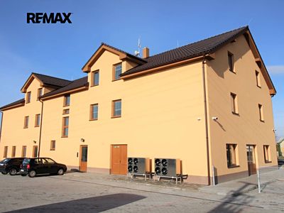 Pronájem obchodního prostoru 190 m²