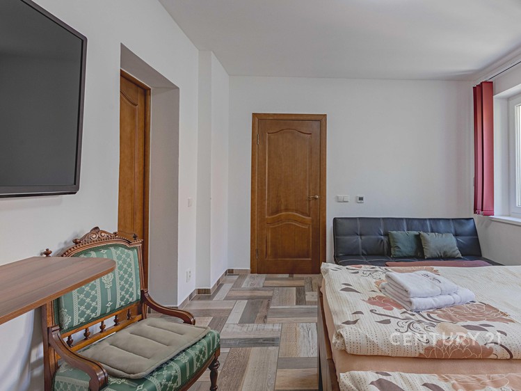 Prodej domu, 200 m² (5 z 30)