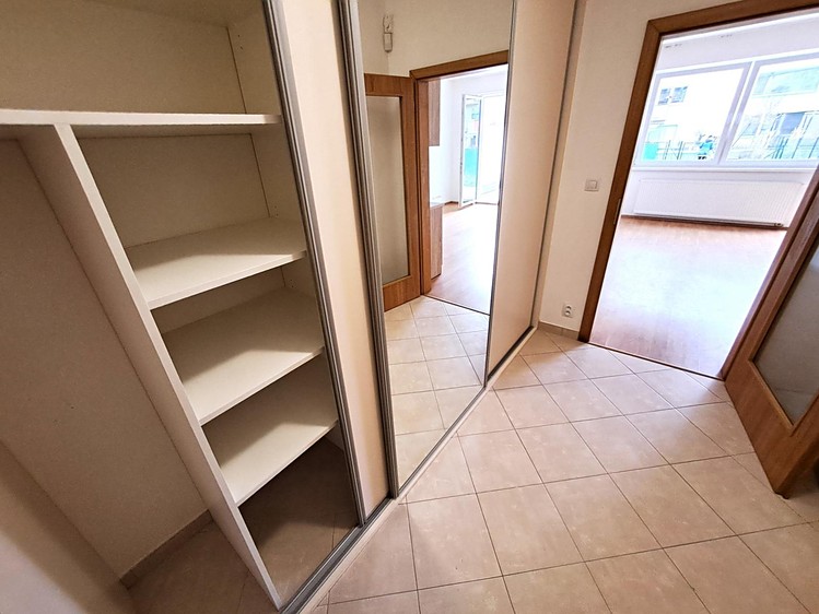Квартира 1+kk на продаж, 54 м² (14 з 17)