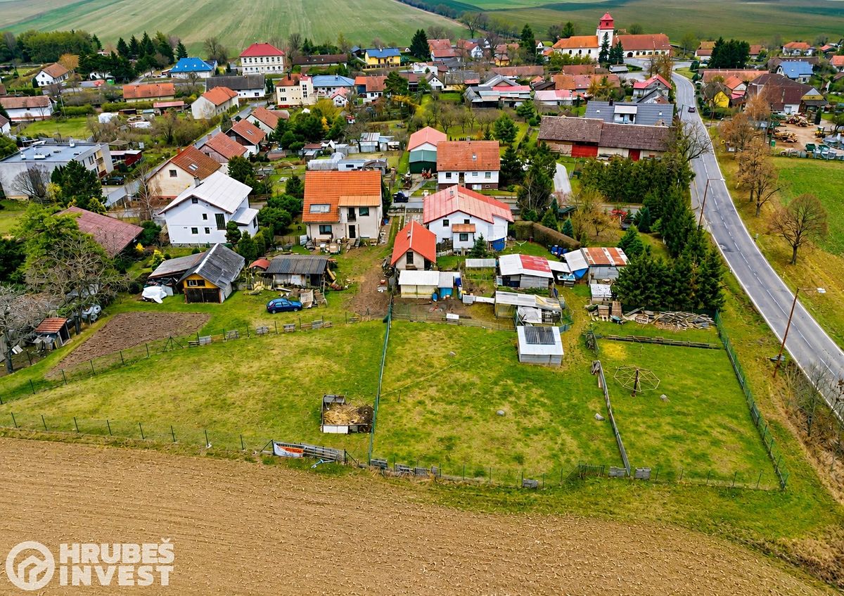Prodej stavebního pozemku 817 m²