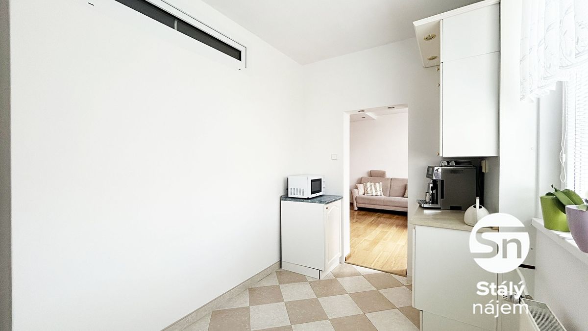 Pronájem bytu 3+1 69 m² – fotografie 4