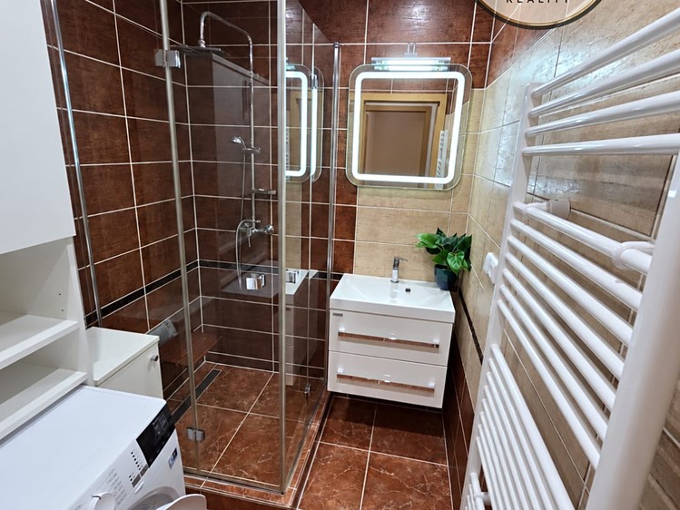 Wohnung 2+1 zum Kauf, 56 m² (6 von 13)
