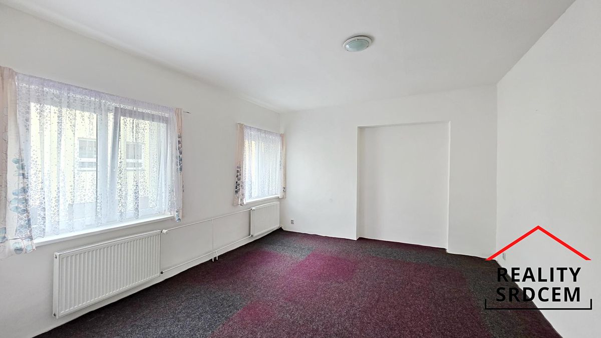 Pronájem bytu 2+kk 50 m² – fotografie 4
