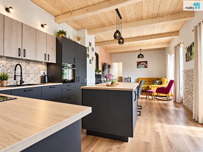 Prodej  rodinného domu 114 m², pozemek 1 800 m²