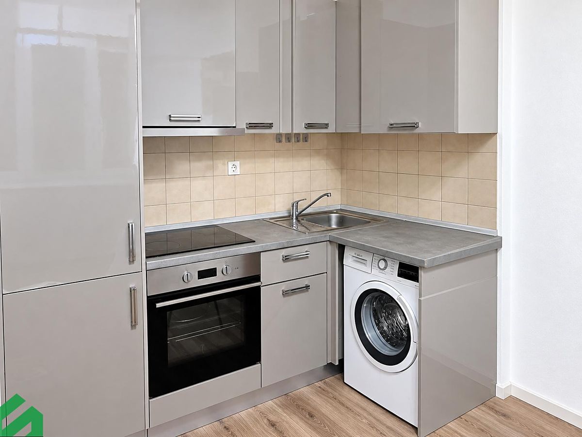 Pronájem bytu 2+kk 38 m²