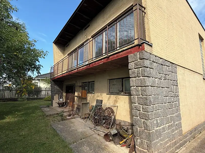 Prodej rodinného domu 179 m², pozemek 805 m², Jedomělice – náhled fotky 2