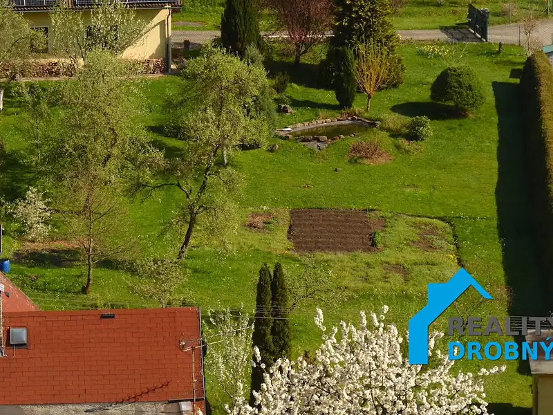 Prodej stavebního pozemku 878 m², Děčín – náhled fotky 3