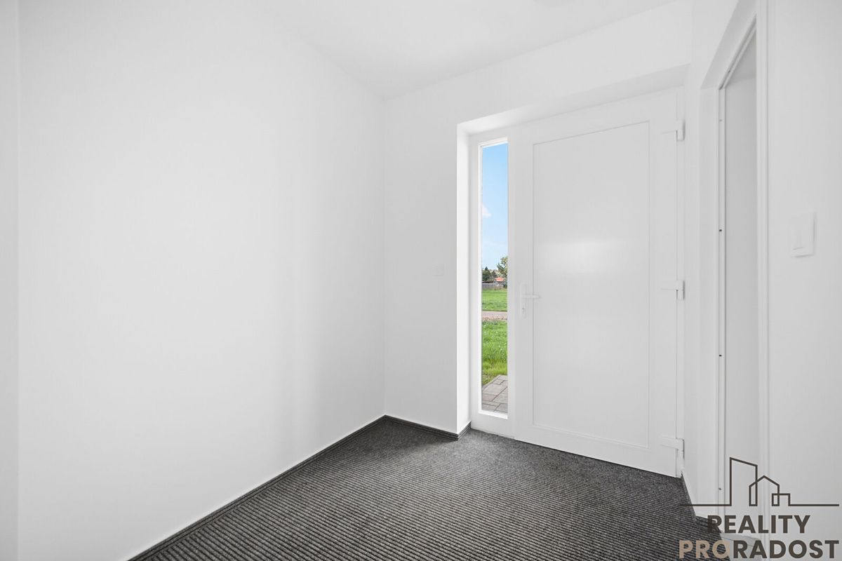 Prodej rodinného domu 123 m², pozemek 591 m² – fotografie 4