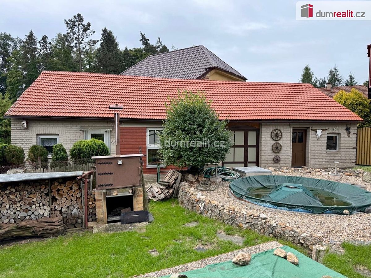 Prodej rodinného domu 100 m², pozemek 987 m² – fotografie 4