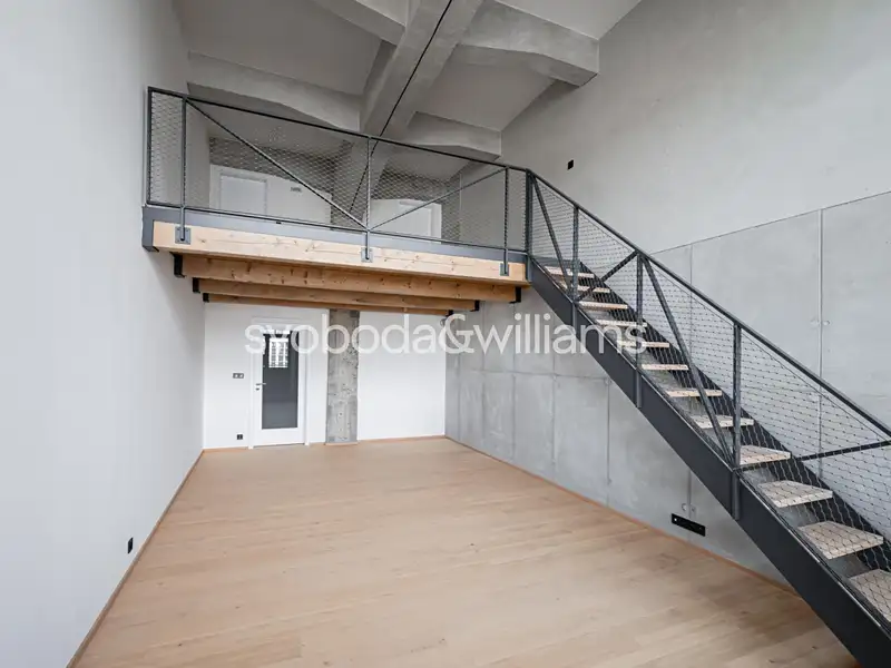 Prodej bytu 2+kk 77 m², Praha – náhled fotky 2