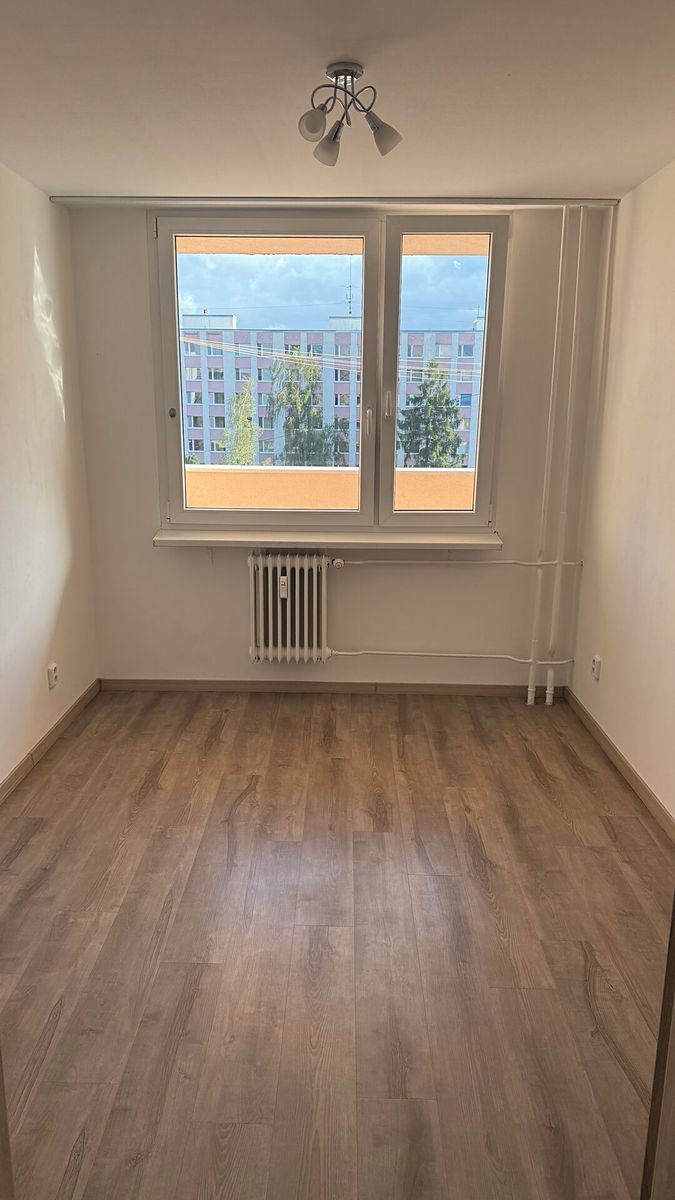 Pronájem bytu 2+kk 47 m² – fotografie 5