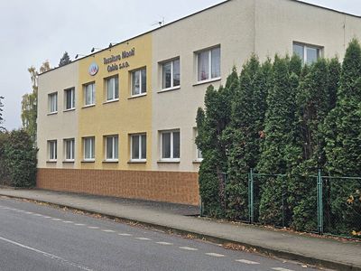 Pronájem skladového prostoru 400 m²