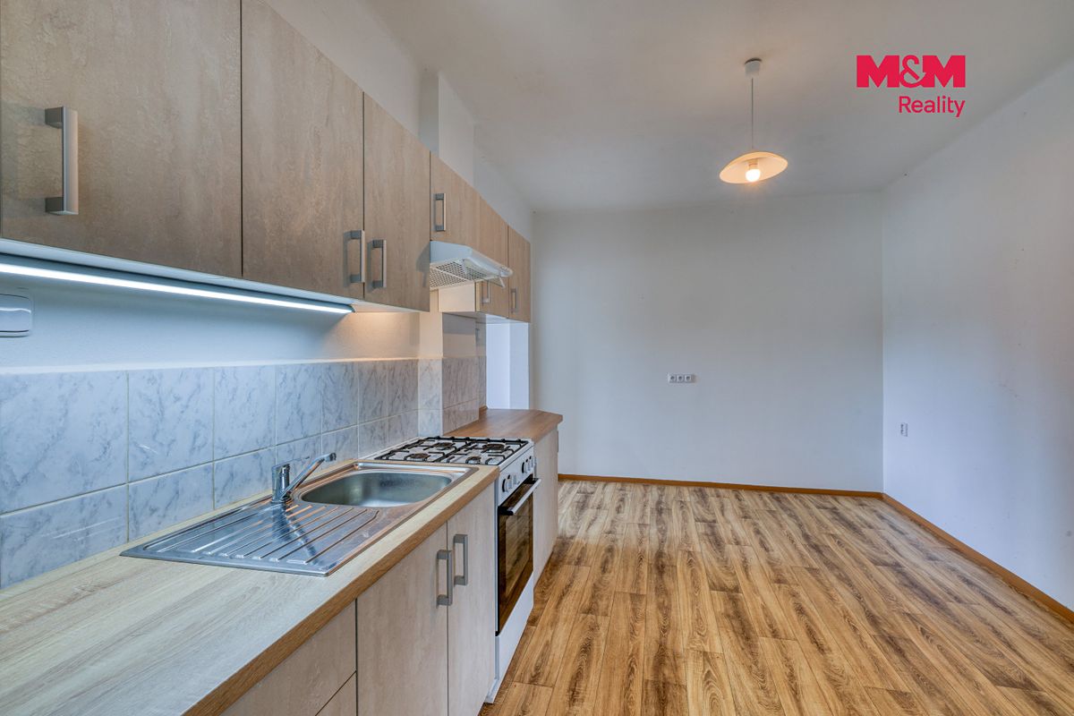 Pronájem bytu 2+1 58 m² – fotografie 4