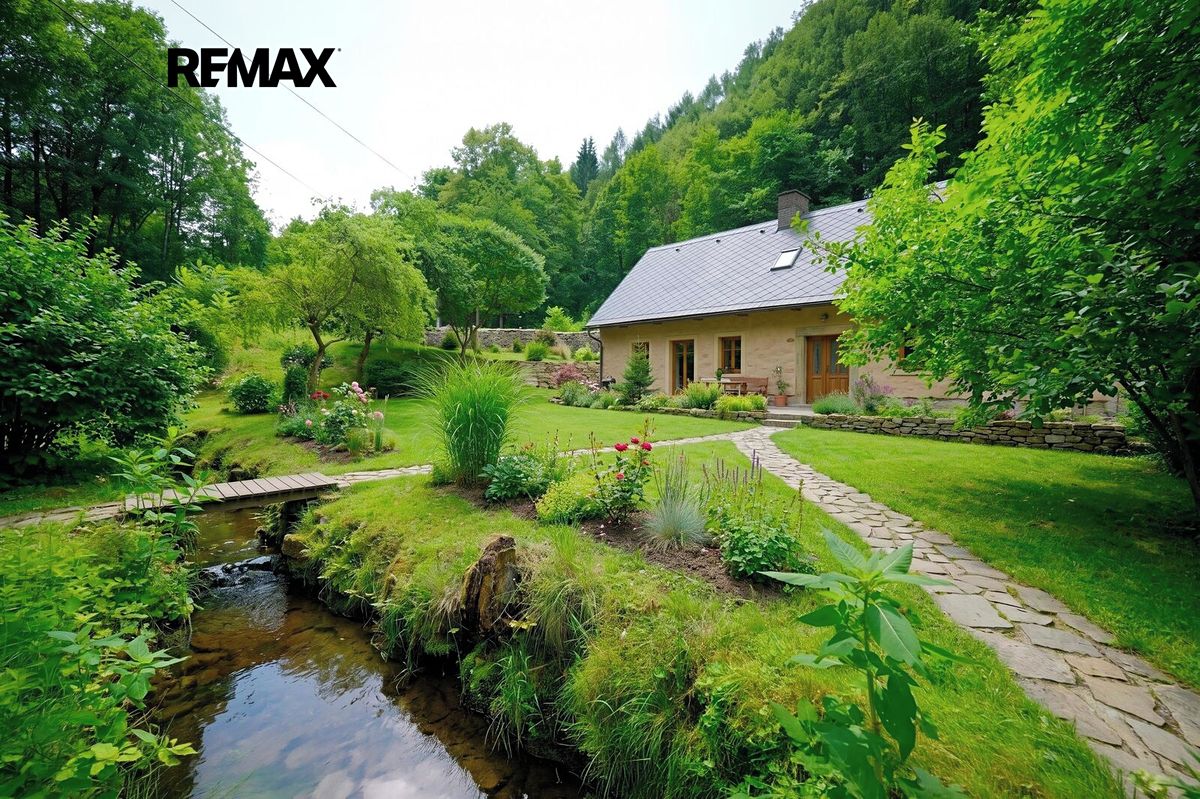 Prodej rodinného domu 170 m², pozemek 1131 m² – fotografie 5