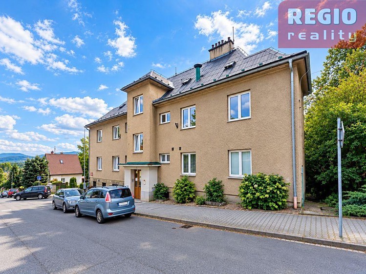 Prodej bytu 1+1, 36 m² (1 z 11)