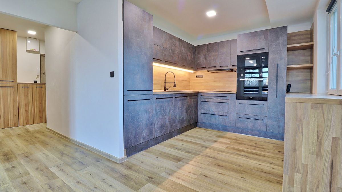 Pronájem bytu 2+kk 60 m² – fotografie 4