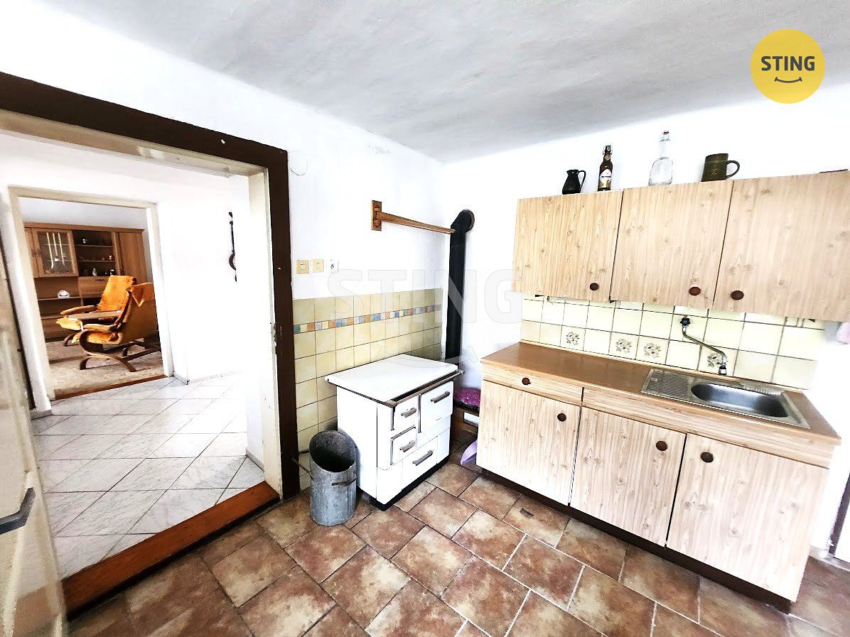 Prodej rodinného domu 110 m², pozemek 120 m² – fotografie 4