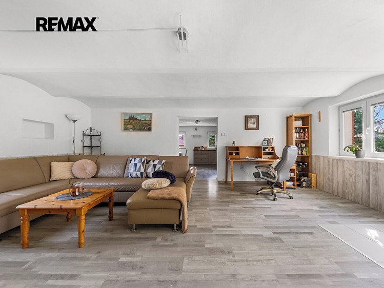 Prodej domu, 288 m² (7 z 25)