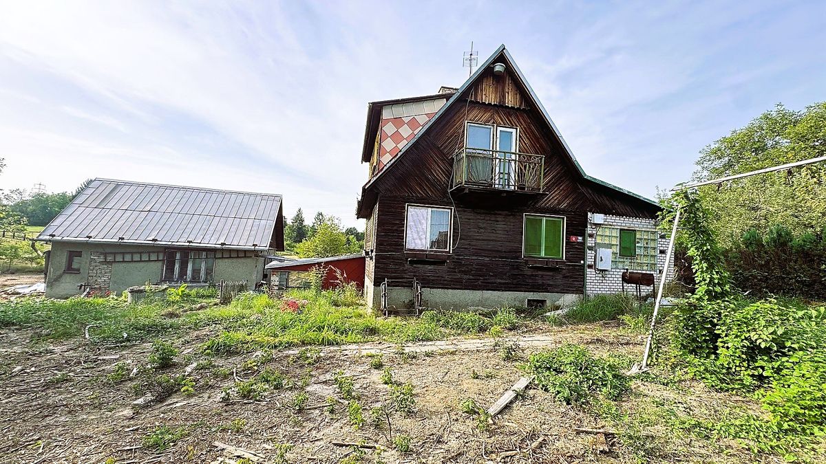 Prodej rodinného domu 105 m², pozemek 810 m² – fotografie 2
