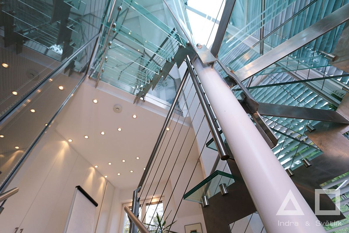 Pronájem kanceláře 114 m² – fotografie 3
