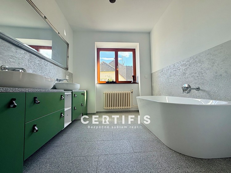 Haus zur Miete, 278 m² (11 von 17)